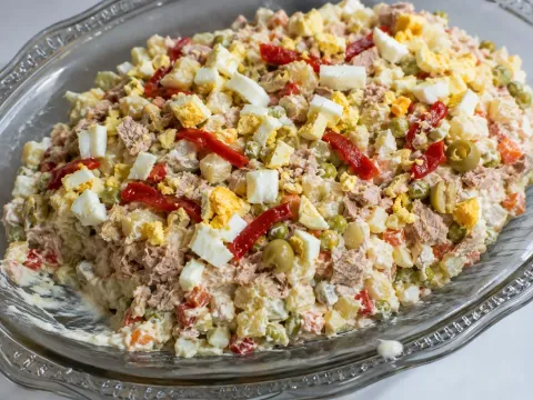 Ensaladilla Rusa Tradicional