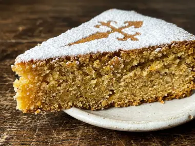 Tarta de Santiago Tradicional con Cruz de Azúcar Glas